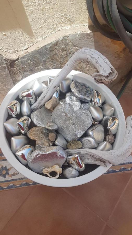 La Casita Del Corazon Acomodação com café da manhã Castillo del Romeral Exterior foto